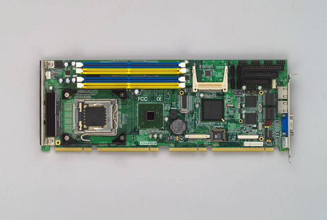 LGA 775 Intel<sup>®</sup> Core™ 2 Duo Full-size Single Board Computer with PCIe/ VGA/ Single Gigabit LAN, RoHS