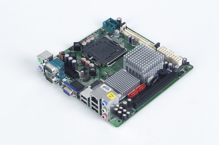 LGA775 Intel<sup>®</sup> Core™2 Duo Mini-ITX with VGA, 4 COM, and LAN